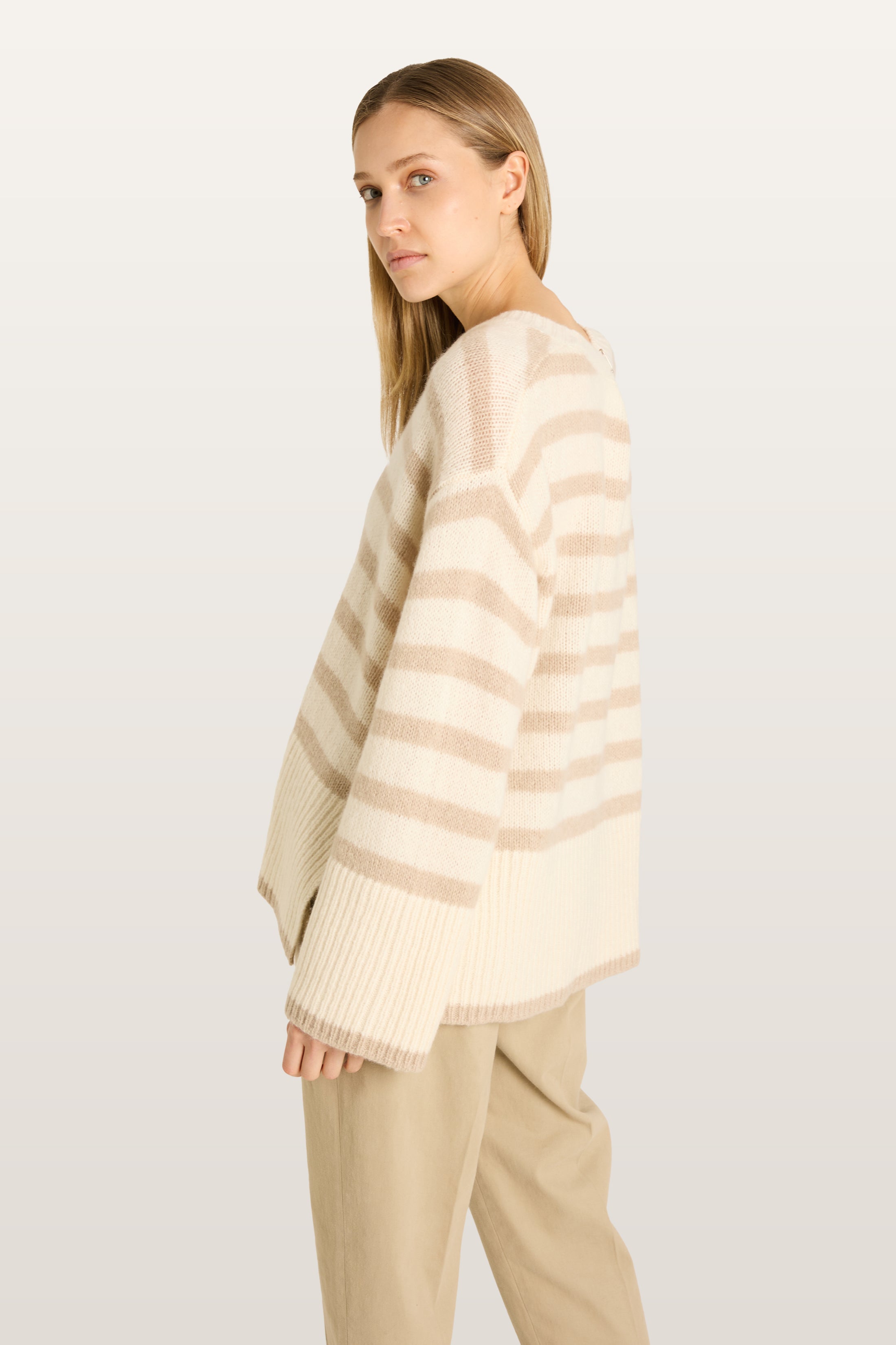 BACIA sweater