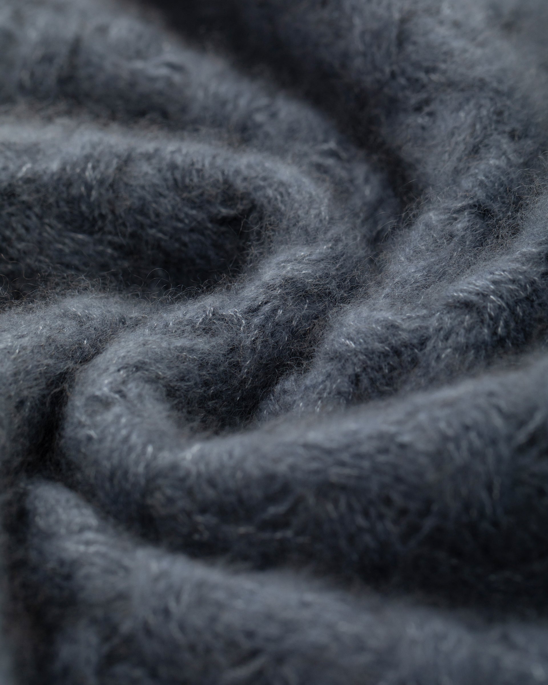 BATES Pullover