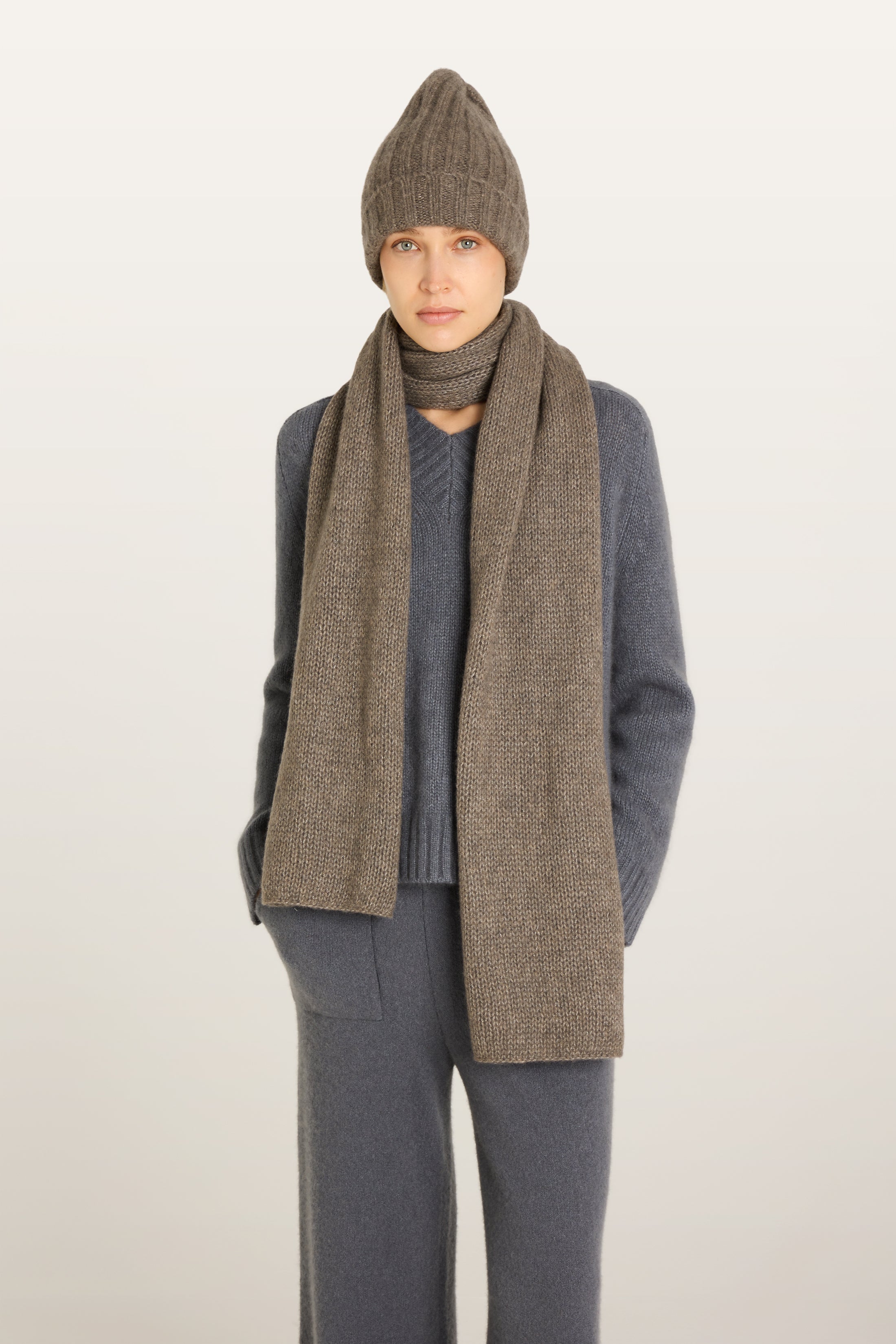 CHANTAY NOS Scarf