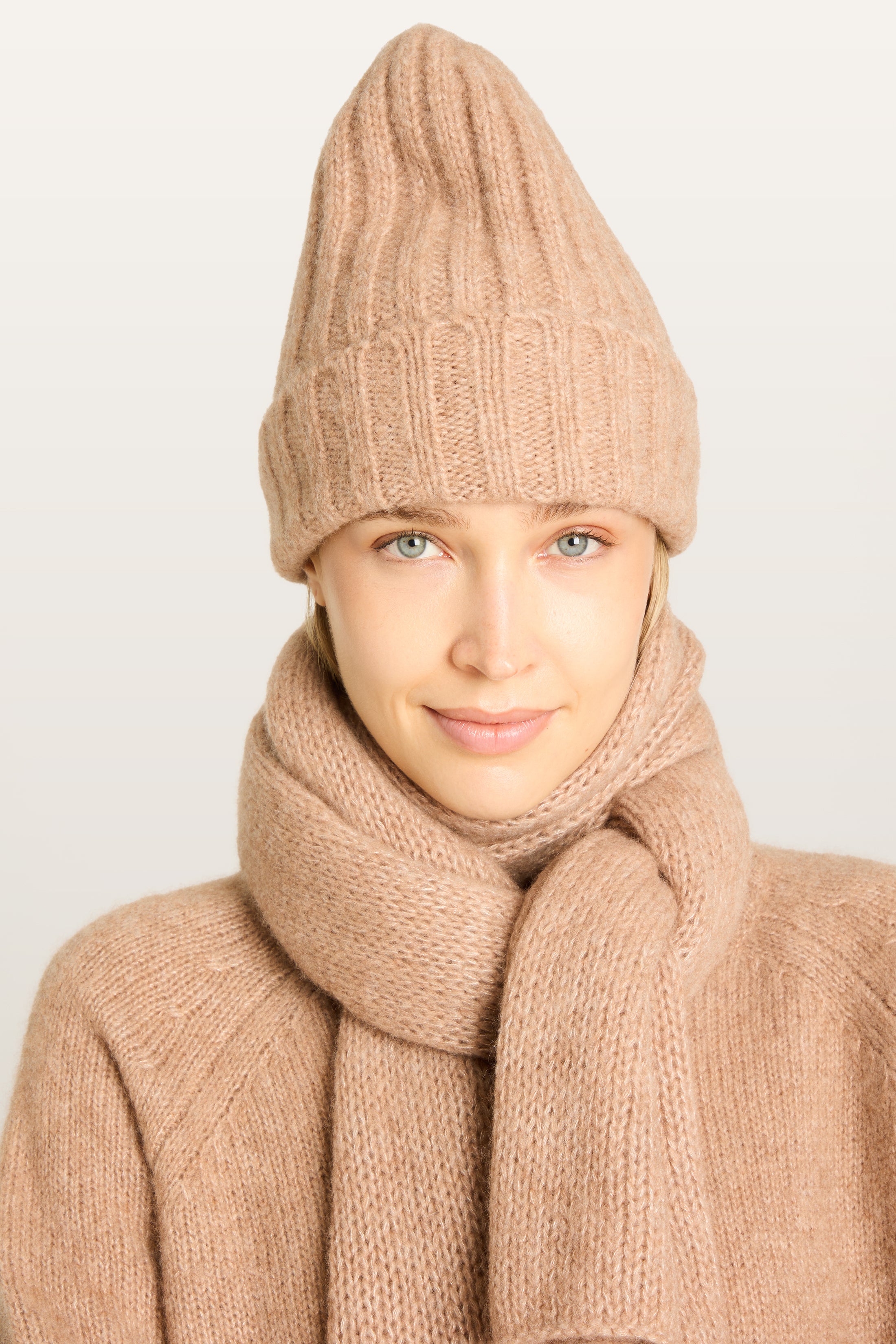 CHANTAY NOS Scarf