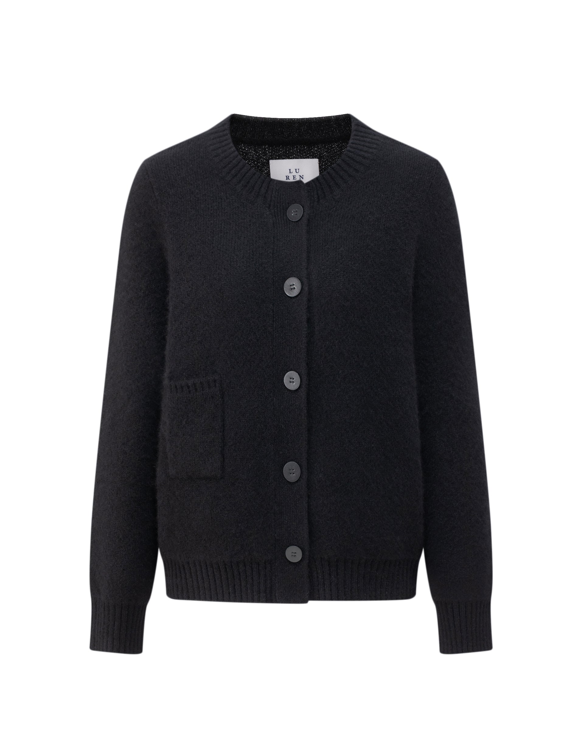 Damen Cardigan aus 75 % Kaschmir und 25 % Seide in Black – glatt gestrickter Cardigan in mittelschwerer Qualität mit körperbetonter Passform, Rundhalsausschnitt mit Kragen in Rippstruktur sowie klassischer Schulterform und langen, schmalen Ärmeln. Ärmelbündchen und Saum sind in Rippstruktur gearbeitet. Knöpfe aus waschbarem Leder und eine kleine aufgesetzte Tasche unterhalb der rechten Brust verleihen dem Modell stilvolle Designakzente.
