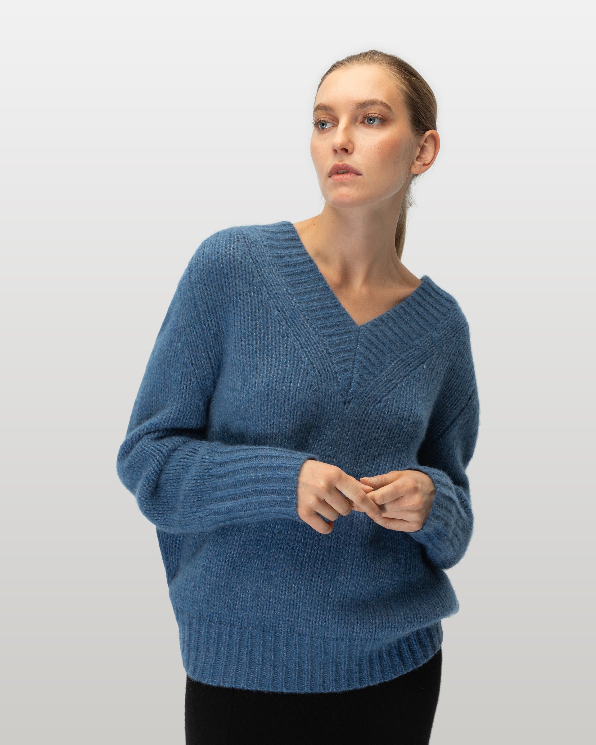 CLARA sweater
