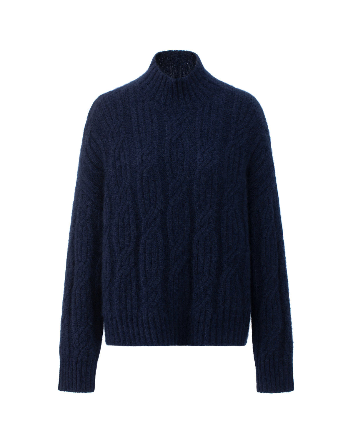 Damen Pullover aus 75 % Kaschmir und 25 % Seide in French Navy – Pullover mit Zopfmuster in mittelschwerer Strickqualität und lockerer Passform, Rundhalsausschnitt mit hohem Stehkragen in Rippstruktur, überschnittener Schulterform sowie langen, relaxten Ärmeln. Ärmelbündchen und Saum sind in Rippstruktur gearbeitet und verleihen dem Modell einen markanten, zeitlosen Look.