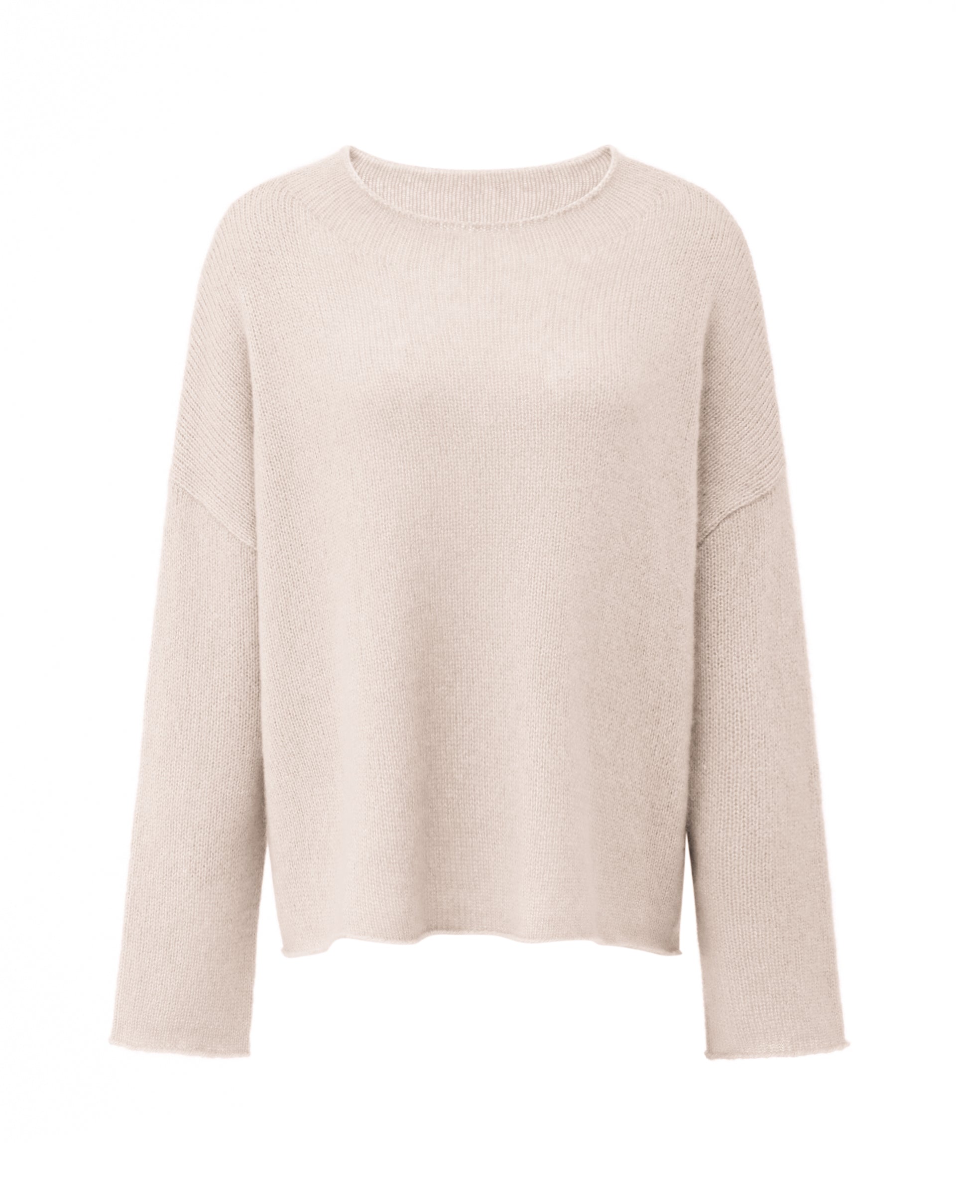 Damen Pullover aus 75 % Kaschmir und 25 % Seide in Wheat – glatt und locker gestrickter Pullover in mittelschwerer Qualität mit oversized Passform, breiter und kurzer Silhouette sowie cleanem Rundhalsausschnitt. Überschnittene Schultern und lange, relaxte Ärmel unterstreichen den modernen Look, während Ärmelbündchen und Saum mit speziellem Finish für einen besonderen Akzent sorgen.