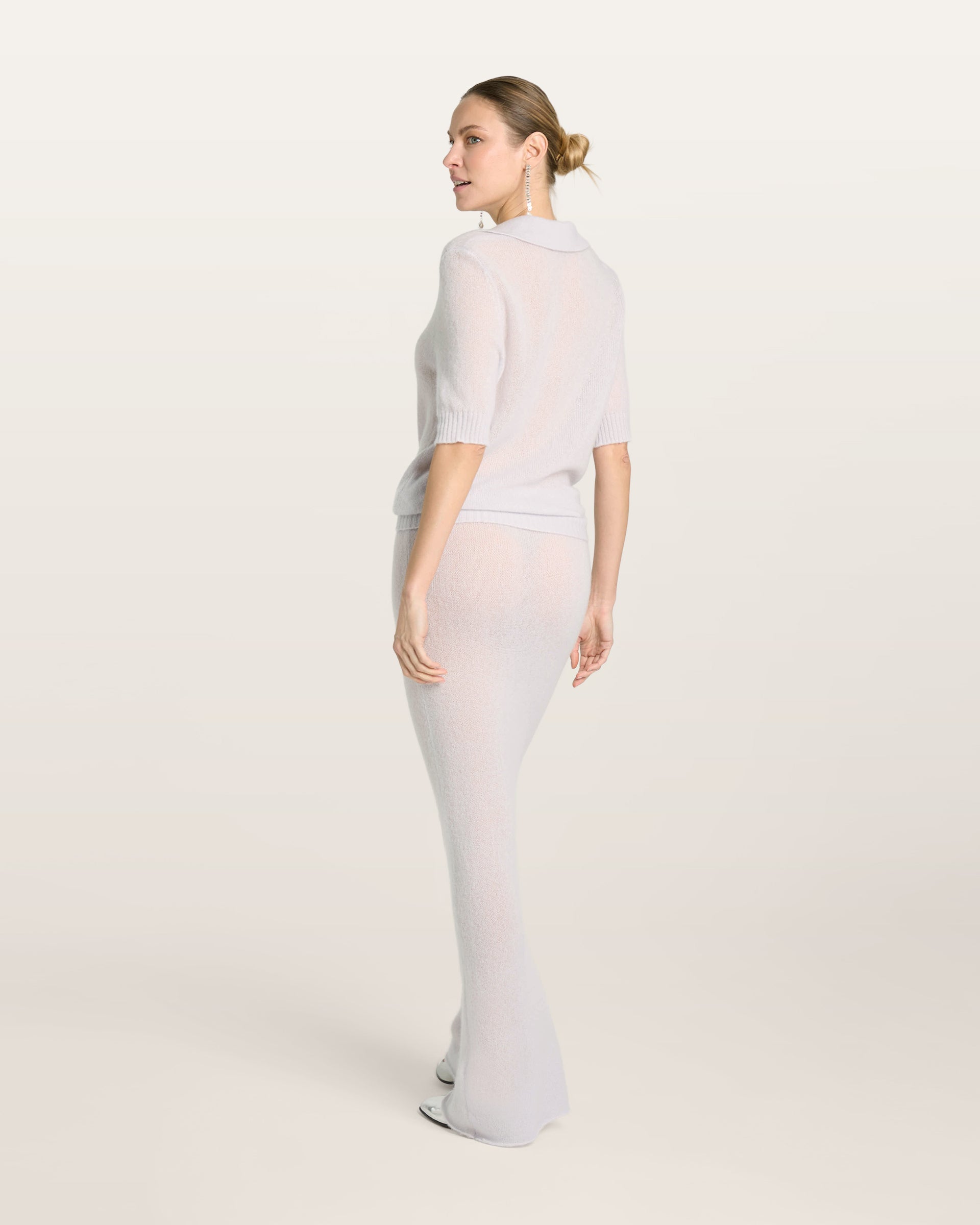 Damen Kurzarm-Pullover in bluish white (hellblau) aus Kaschmir-Seide – leichter luftiger Strick mit Polokragen, Halbarm und relaxter Passform