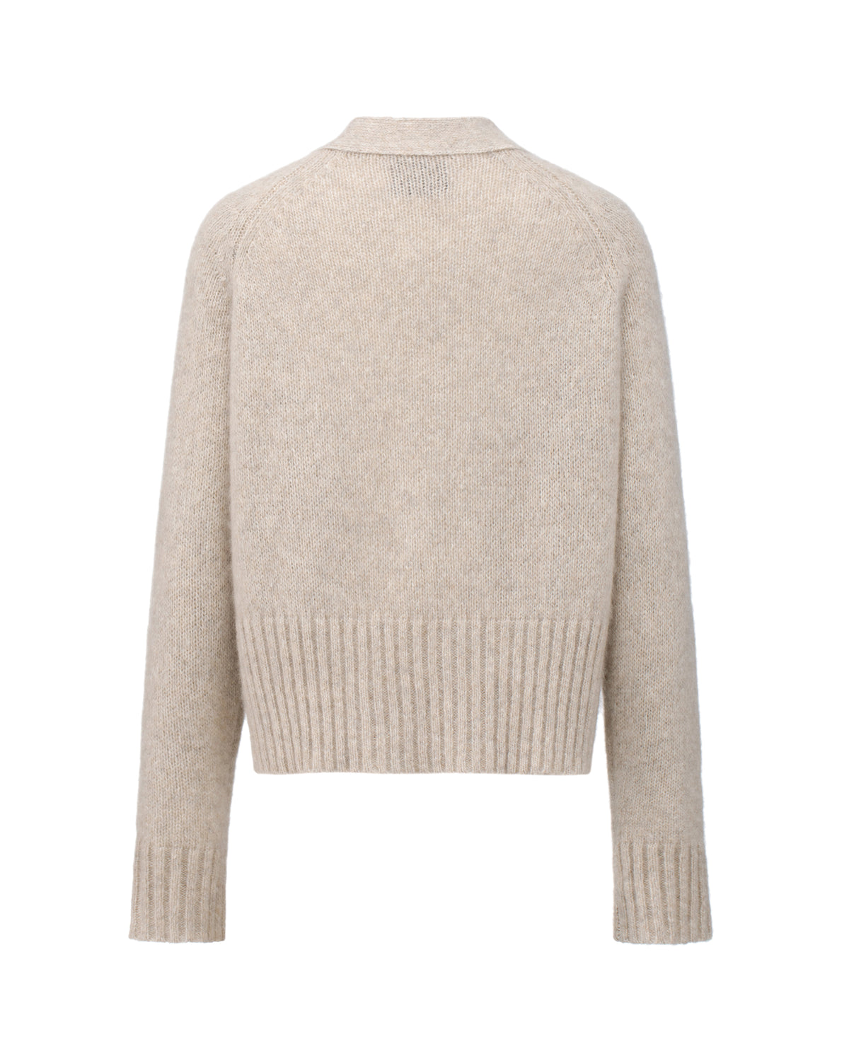 Damen Cardigan aus 75 % Kaschmir und 25 % Seide in Arctic – glatt gestrickter Cardigan in mittelschwerer Qualität mit oversized Form in breiter, kurzer Silhouette. Das Modell verfügt über Raglanärmel, lange, relaxte Ärmel sowie Knöpfe aus waschbarem Leder. Saum und Ärmelbündchen sind in Rippstruktur gearbeitet und verleihen dem Cardigan einen modernen, lässigen Look.