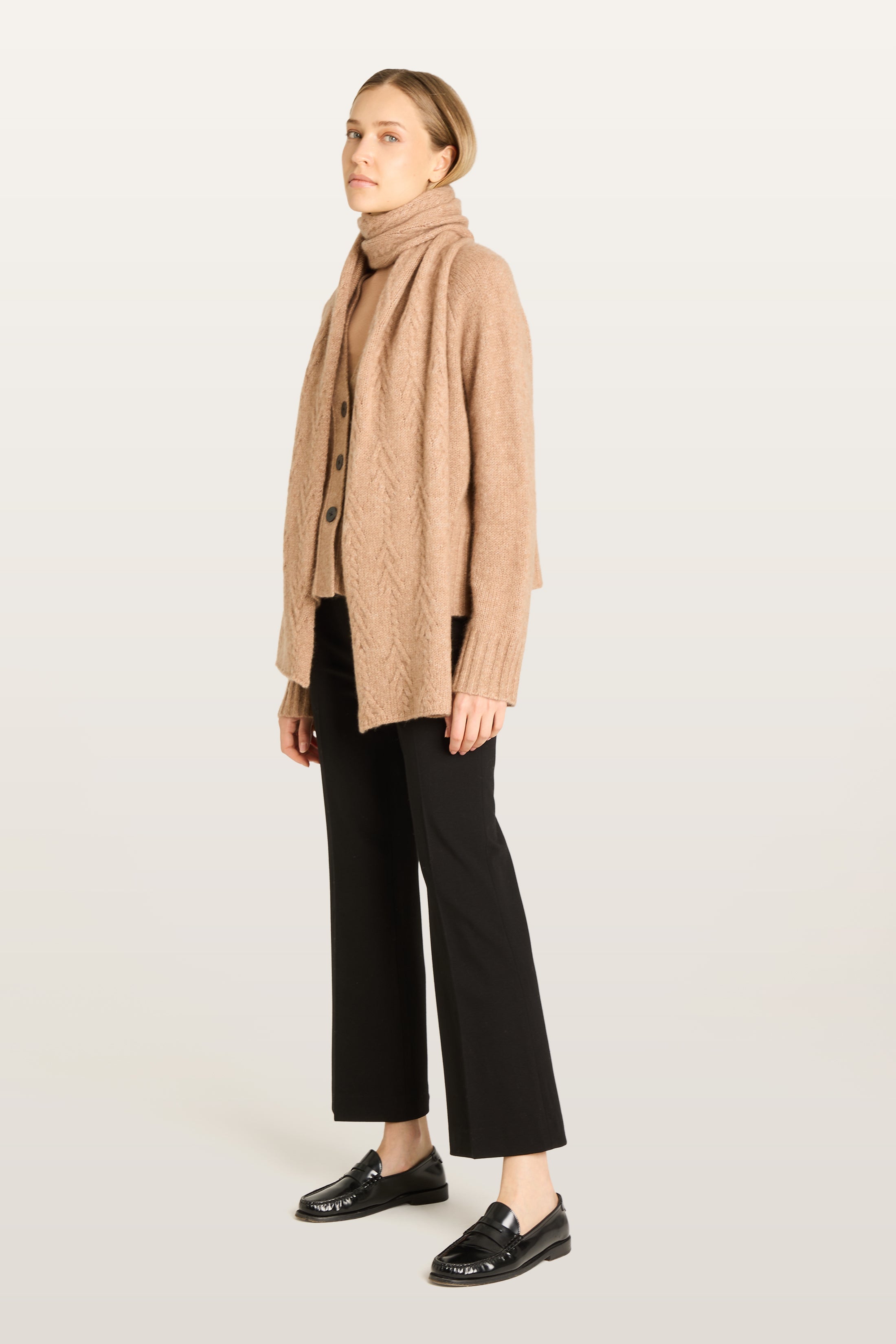 AUSTELL Cardigan