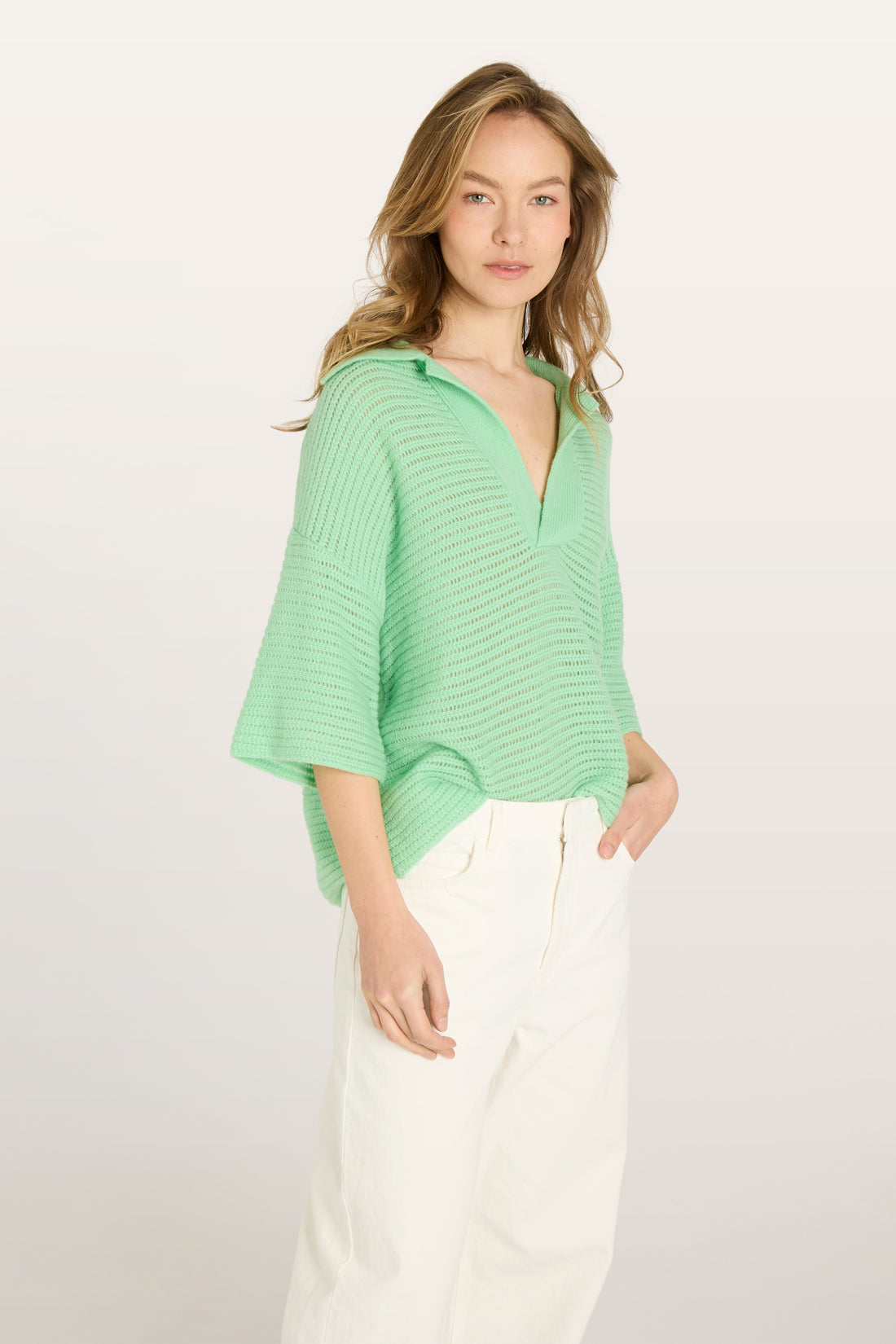 AVA Pullover