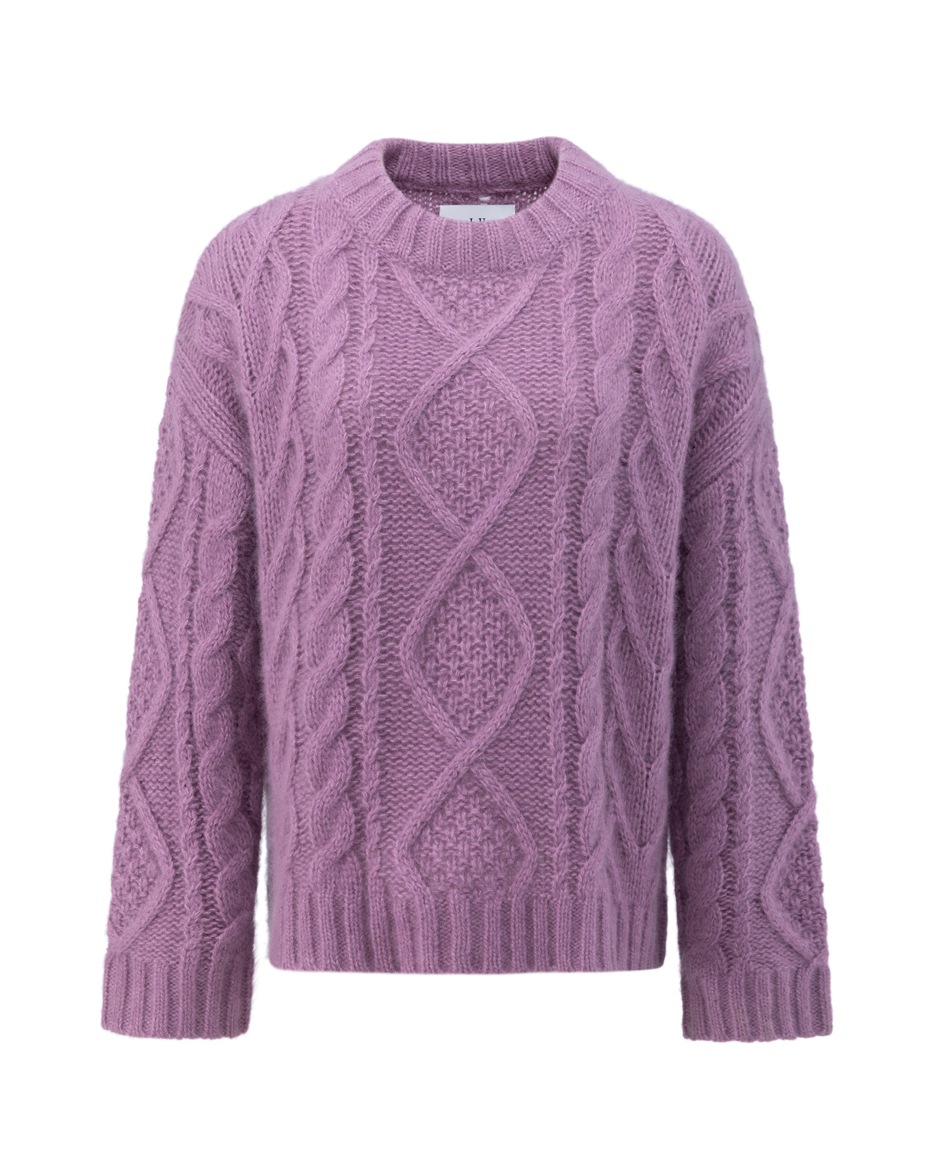 Damen Pullover aus 75 % Kaschmir und 25 % Seide in Lilac Mist – Pullover mit klassischem Zopfmuster in grober Strickqualität und kastiger, lockerer Passform. Der doppelte, breite Kragen in Rippstruktur verleiht dem Modell eine markante Optik, während überschnittene Schultern, lange, relaxte Ärmel sowie Bündchen und Saum in Rippstruktur den lässigen Look unterstreichen.