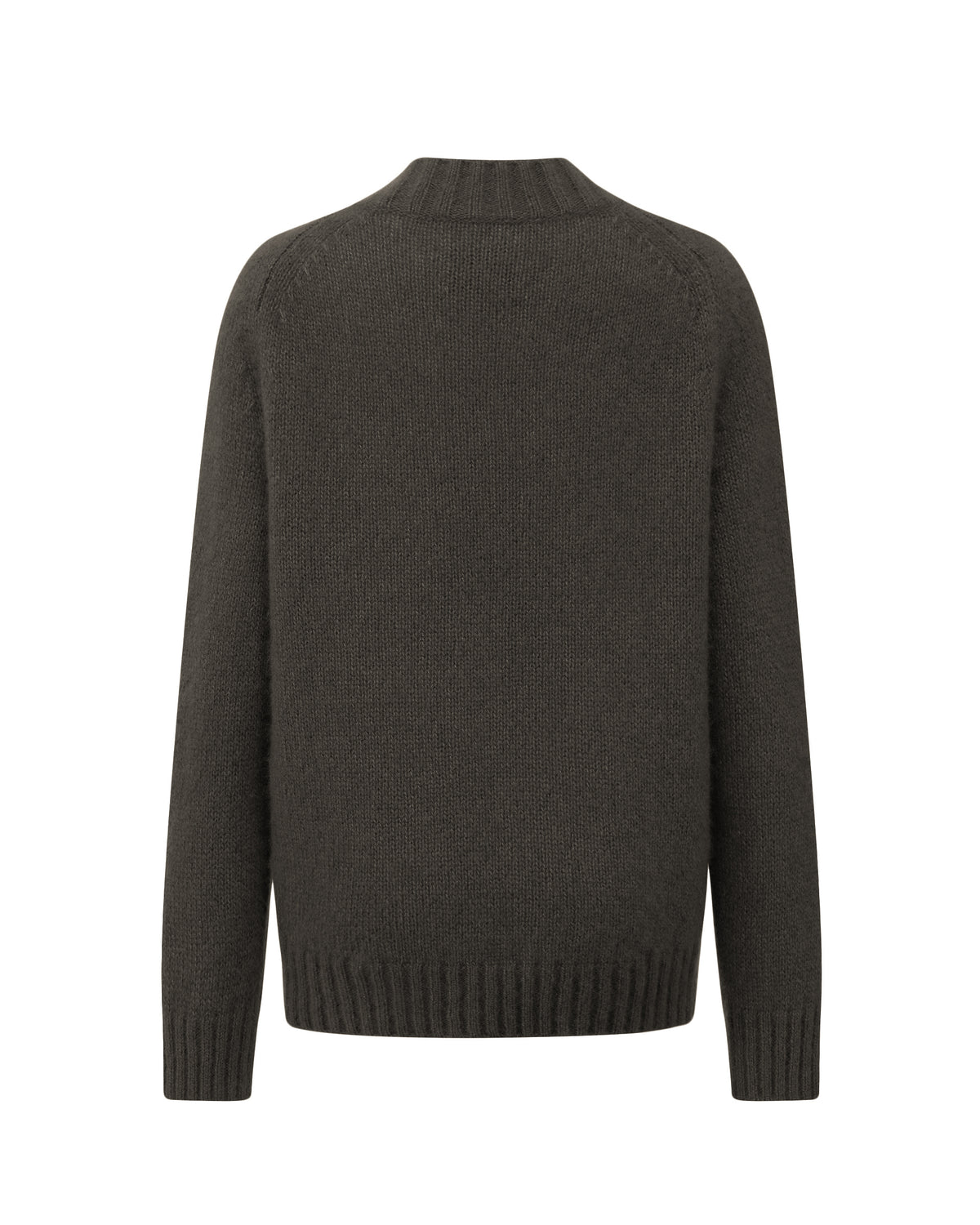 Damen Pullover aus 75 % Kaschmir und 25 % Seide in Black Forest – glatt gestrickter Pullover in mittelschwerer Qualität mit lockerer Passform, V-Ausschnitt mit breitem Kragen in Rippstruktur, Sattelschulter sowie langen, schmalen Ärmeln. Ärmelbündchen und Saum sind in Rippstruktur gearbeitet, ein besonderes Design-Detail am Saum rundet das Modell ab.