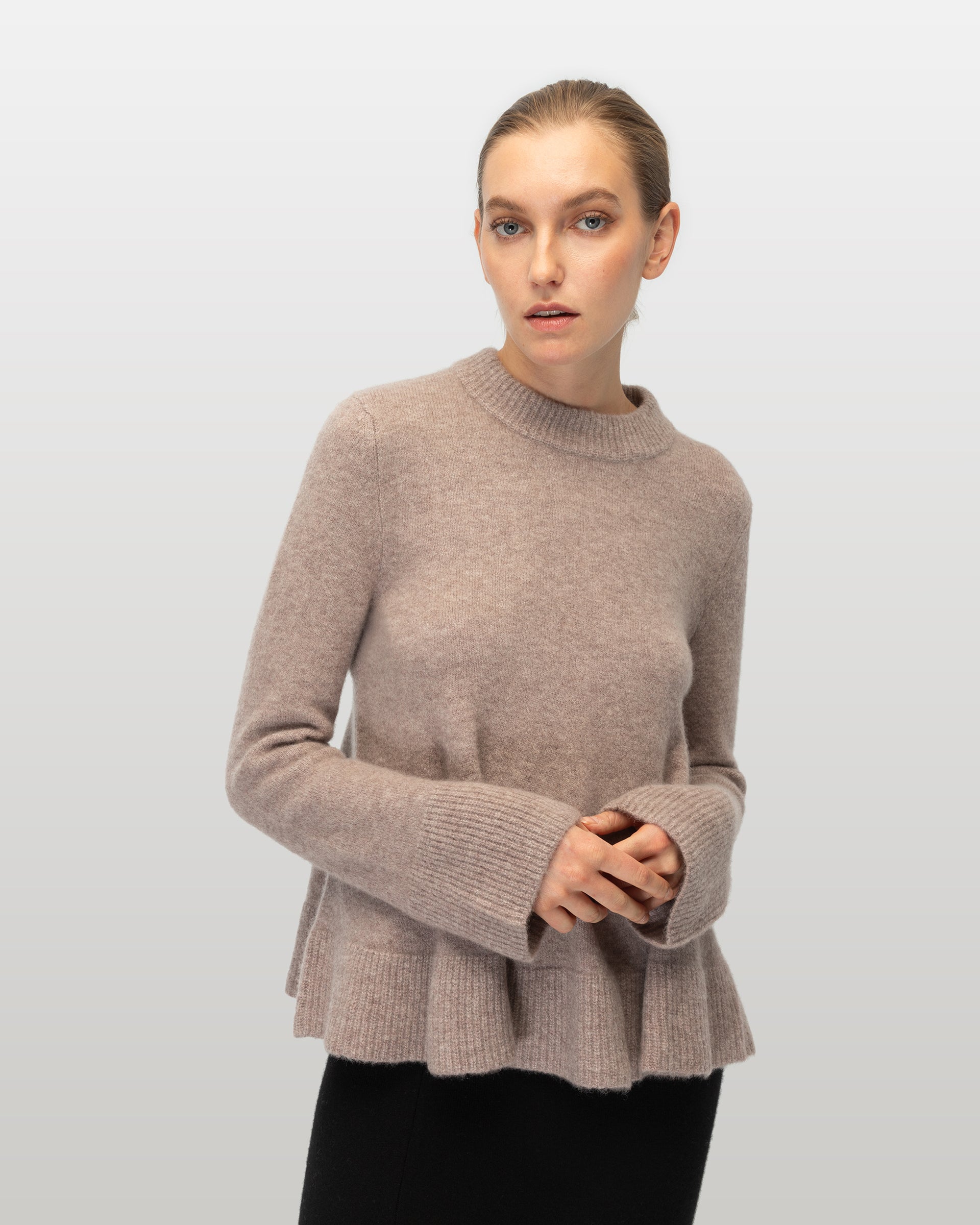 FLORA Pullover