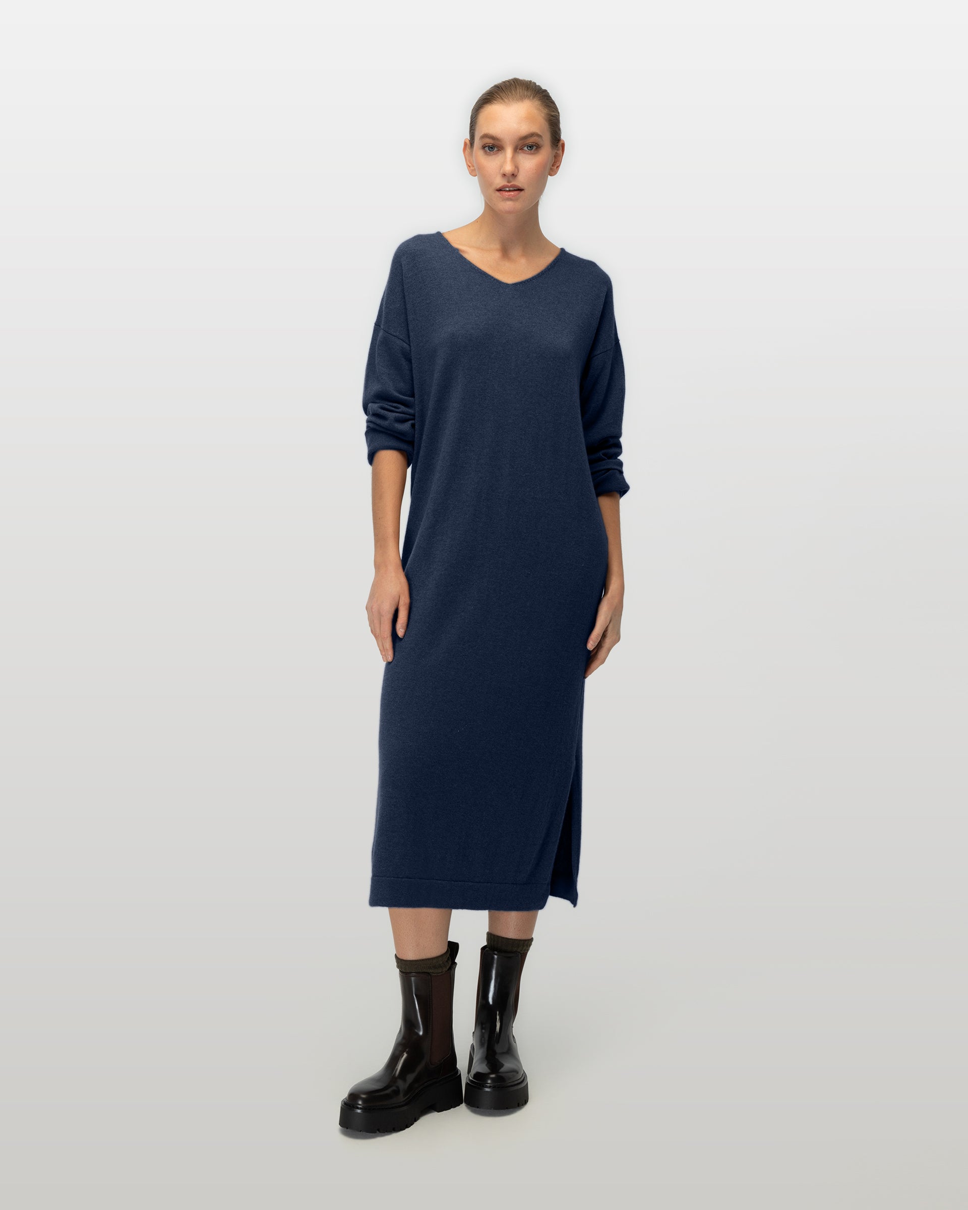 HACHI FW2022048 Cashmere NAVY