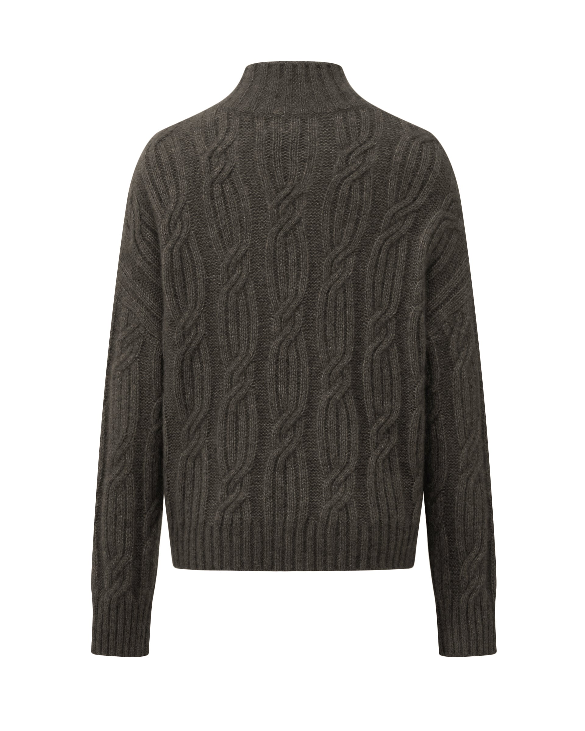 Damen Pullover aus 75 % Kaschmir und 25 % Seide in Black Forest – Pullover mit Zopfmuster in mittelschwerer Strickqualität und lockerer Passform, Rundhalsausschnitt mit hohem Stehkragen in Rippstruktur, überschnittener Schulterform sowie langen, relaxten Ärmeln. Ärmelbündchen und Saum sind in Rippstruktur gearbeitet und verleihen dem Modell einen markanten, zeitlosen Look.

