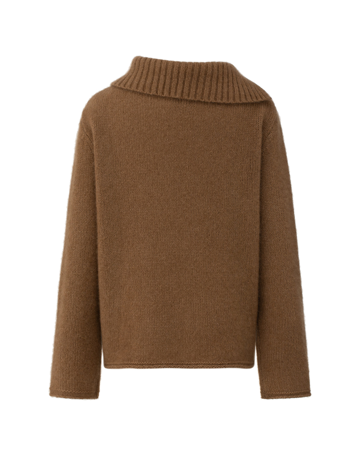 Damen Pullover aus 75% Kaschmir, 25% Seide in Vintage Cocoa – Pullover mit breitem, asymmetrisch überlappendem Kragen, seitlich versetztem Knopfverschluss am Ausschnitt, V-Ausschnitt unterhalb des Kragens, feiner, gleichmäßiger Strickstruktur mit glatter Oberfläche und langen Ärmeln mit geradem Abschluss.