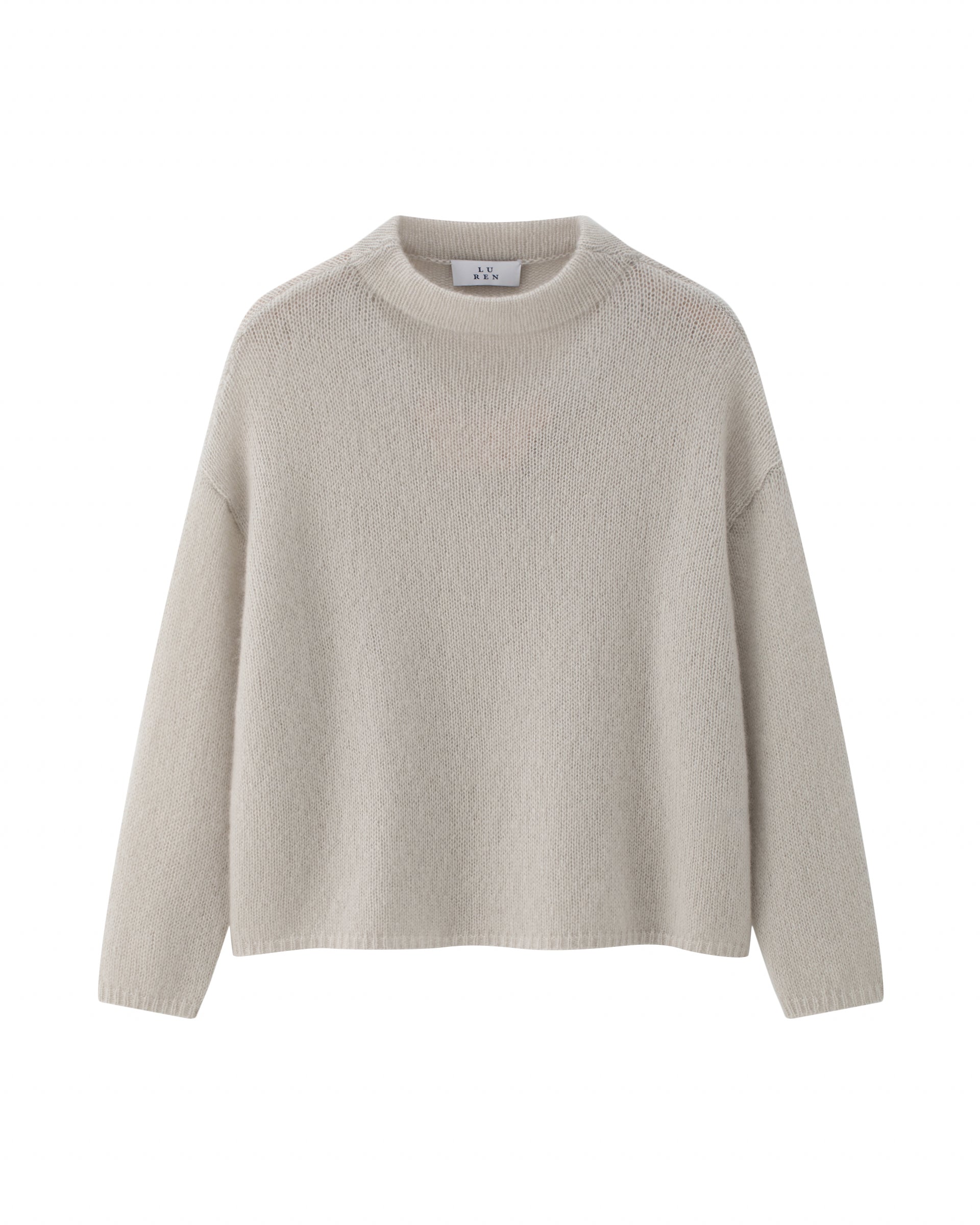 Damen Pullover in royal silver (grau) aus Kaschmir-Seide – mittelschwerer, glatt und locker gestrickter Stoff, oversized Passform, Stehkragen, überschnittene Schultern, lange relaxte Ärmel sowie Rippbündchen an Ärmeln und Saum