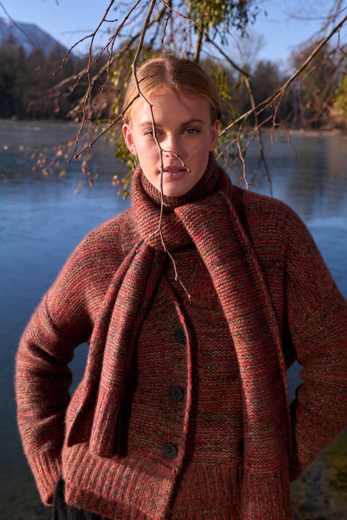 MEADIE Cardigan