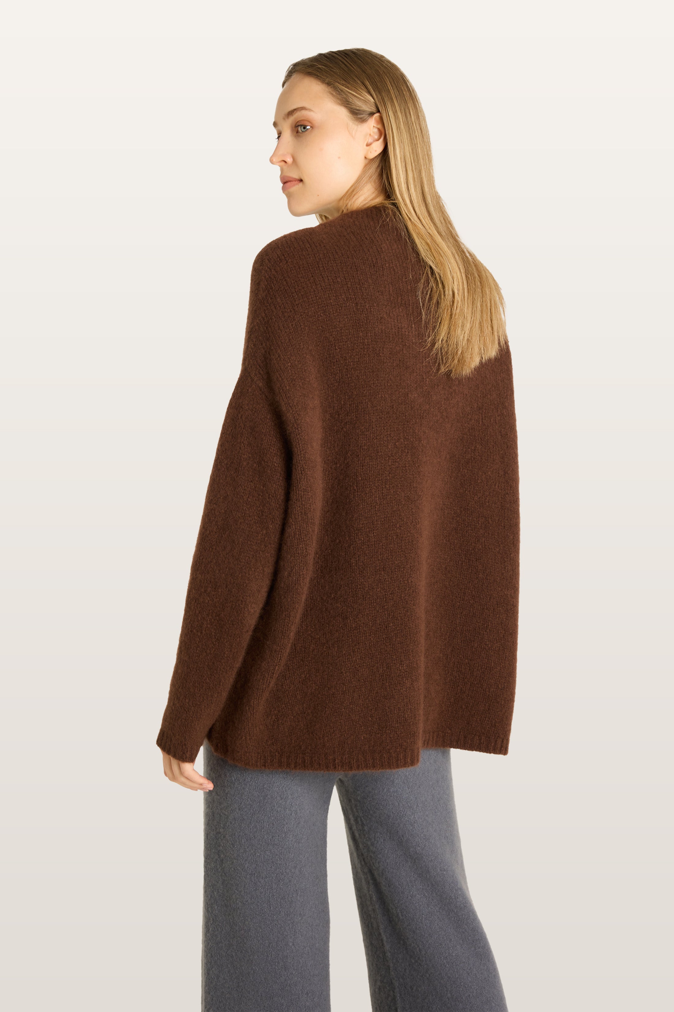 NAOMI.C NOS Pullover