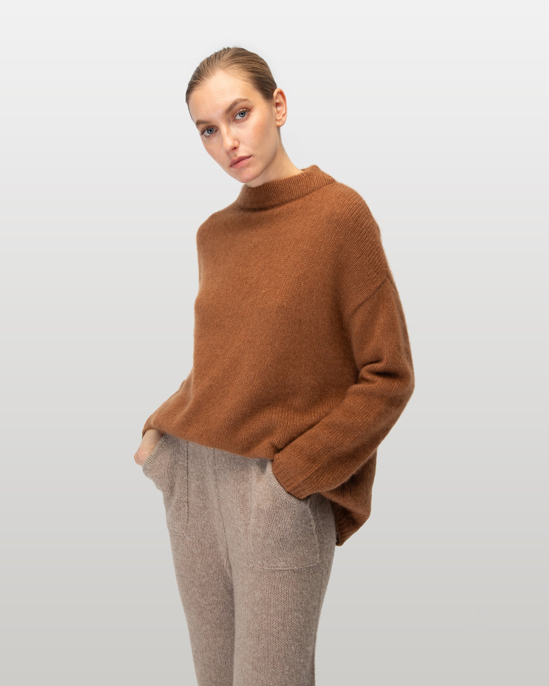 NAOMI.C NOS FW2024147 Cashmere Silk WHISKY