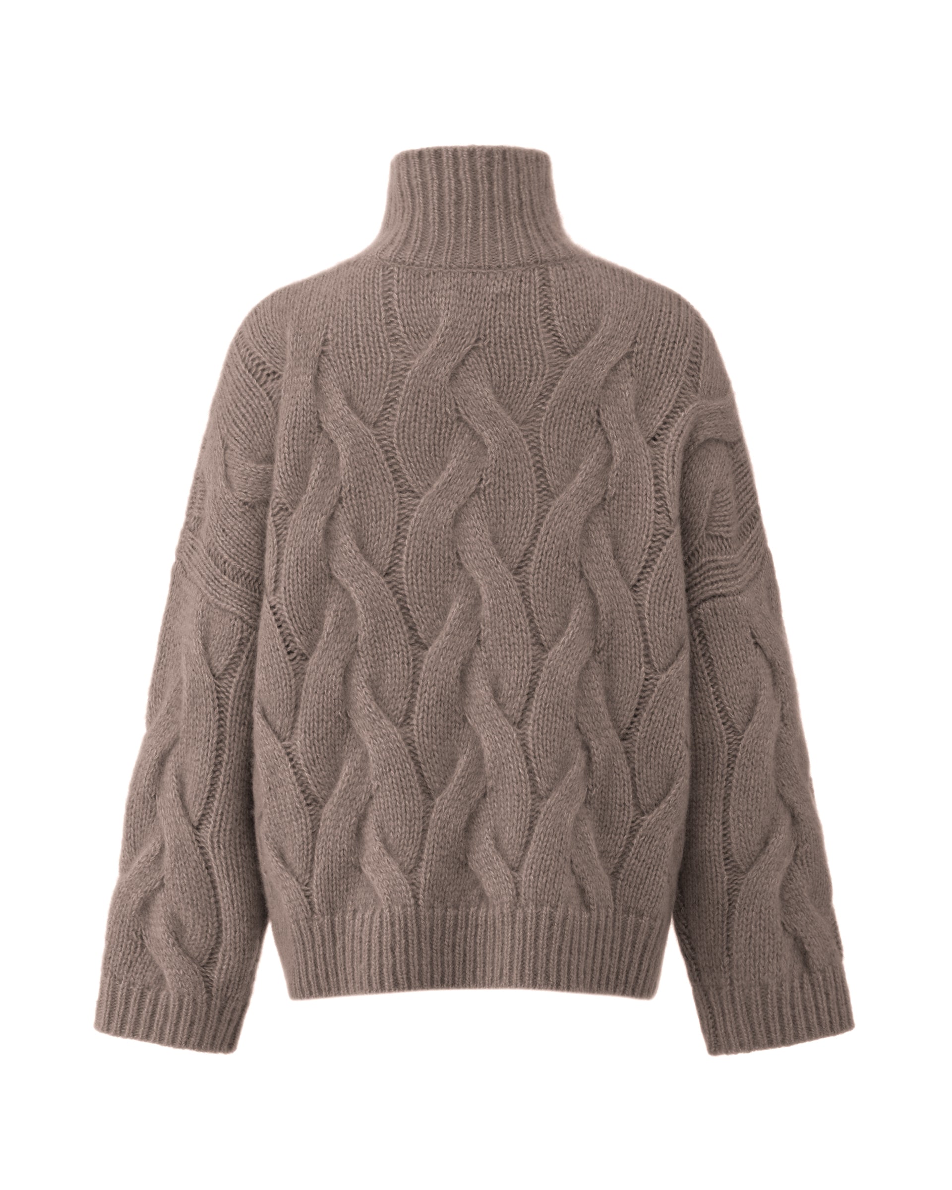 Damen Pullover aus 75 % Kaschmir und 25 % Seide in Natural Twine – grob gestrickter Pullover mit Zopfstrickmuster in oversized Passform mit langer, weiter Silhouette. Das Modell verfügt über einen hohen Stehkragen in Rippstruktur, eine überschnittene Schulter sowie lange, weite Ärmel. Ärmelbündchen und Saum sind in Rippstruktur gearbeitet und unterstreichen den markanten Strickcharakter des Designs.