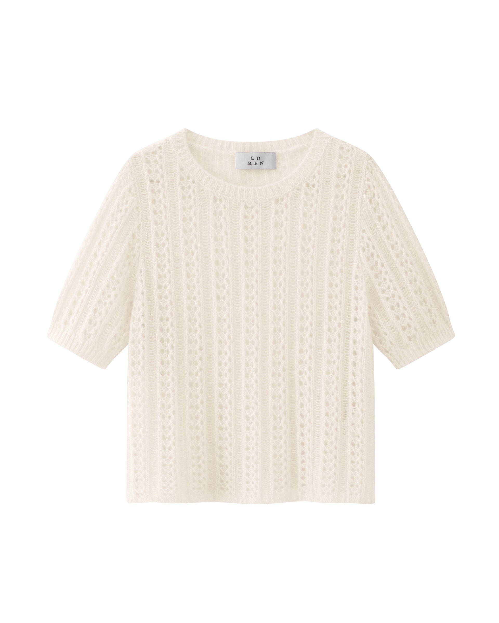 Damen Halbarm-Pullover in ivory (cremeweiß) aus Kaschmir-Seide – mittelschwerer, leichter und luftiger Strick mit Ajour-Lochmuster, relaxte Passform, Rundhalsausschnitt mit Rippkragen, klassische Schulter, Halbarm sowie Rippbündchen an Ärmeln und Saum.