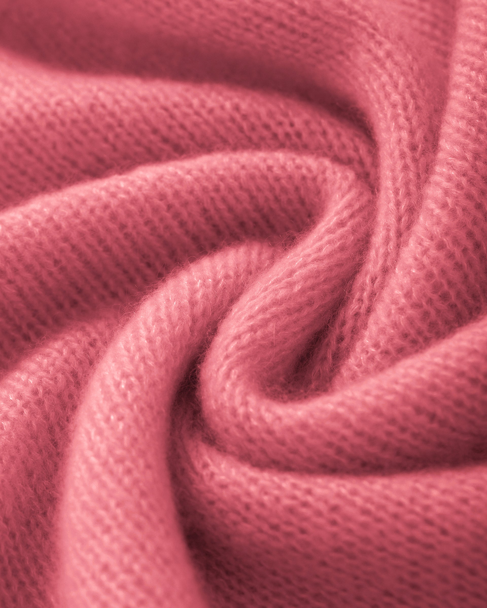 Damen Kurzarm-Pullover aus 75 % Kaschmir und 25 % Seide in cerise (pink) – mittelschwerer, glatt gestrickter Pullover in kastiger, kurzer und breiter Form mit Rundhalsausschnitt und Rippkragen, Raglan-Halbärmeln sowie Rippbündchen an Ärmeln und Saum