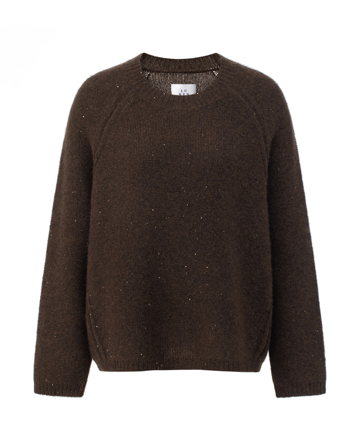Damen Pullover aus 67 % Kaschmir, 32 % Seide und 1 % Pailletten in Echo – links gestrickter Pullover in mittelschwerer Qualität mit relaxter Passform, Rundhalsausschnitt mit Kragen in Rippstruktur, Raglanärmeln sowie langen, relaxten Ärmeln. Ärmelbündchen und Saum sind in Rippstruktur gearbeitet. Dezent eingearbeitete Pailletten verleihen dem Modell einen eleganten, schimmernden Akzent.
