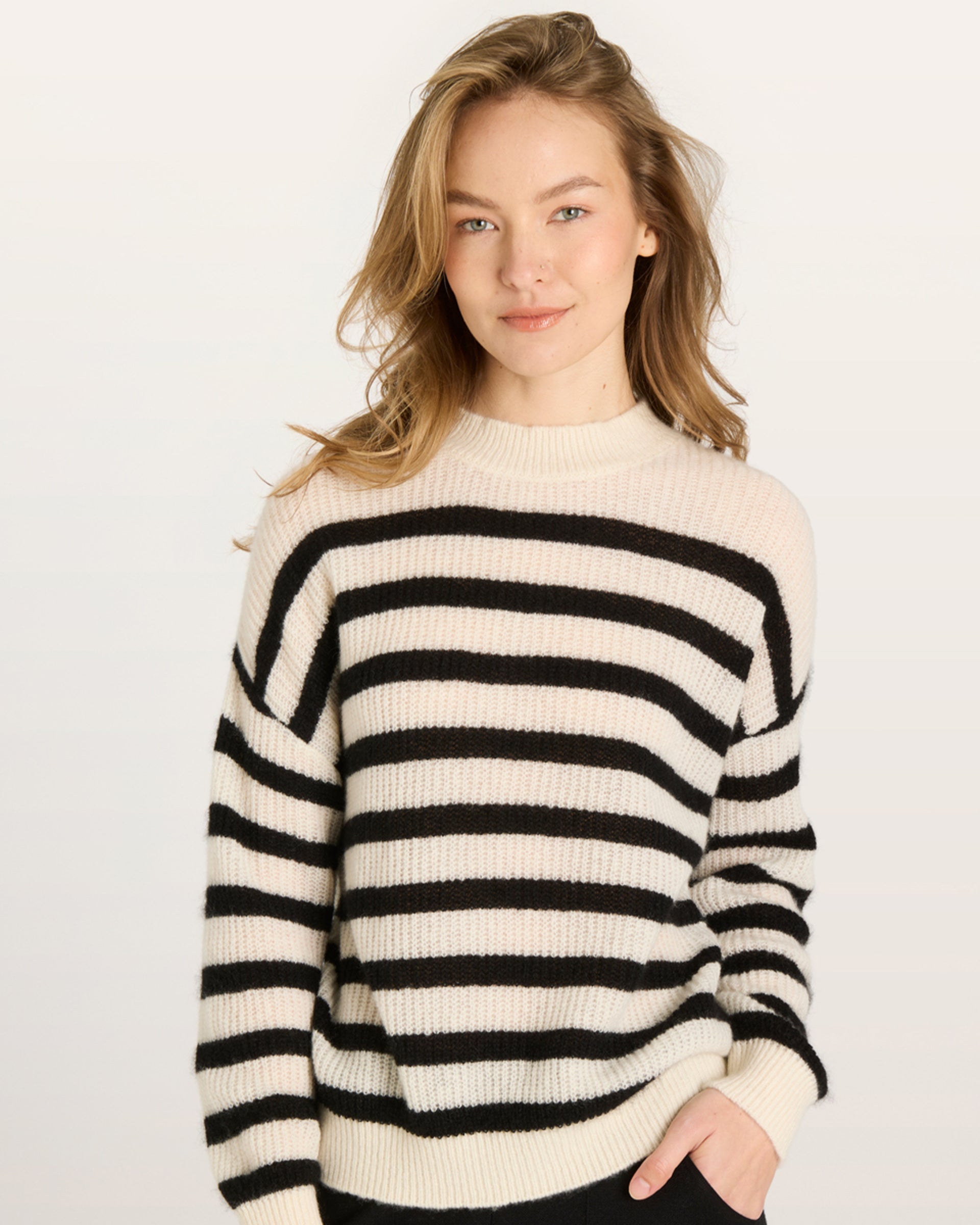 XANA Pullover