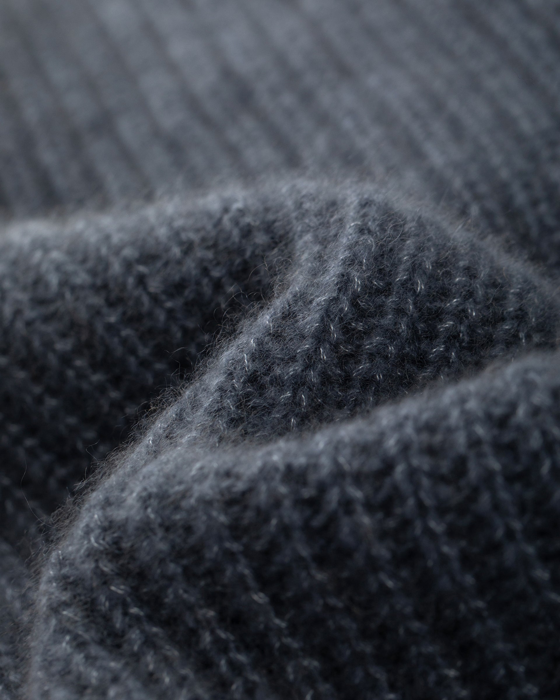 YUNA NOS Pullover