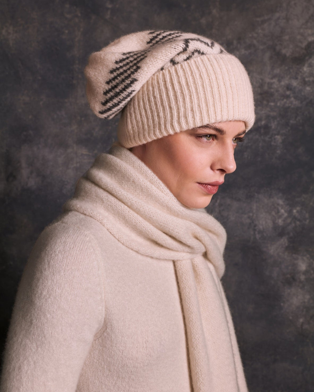 ST ANTON Hat