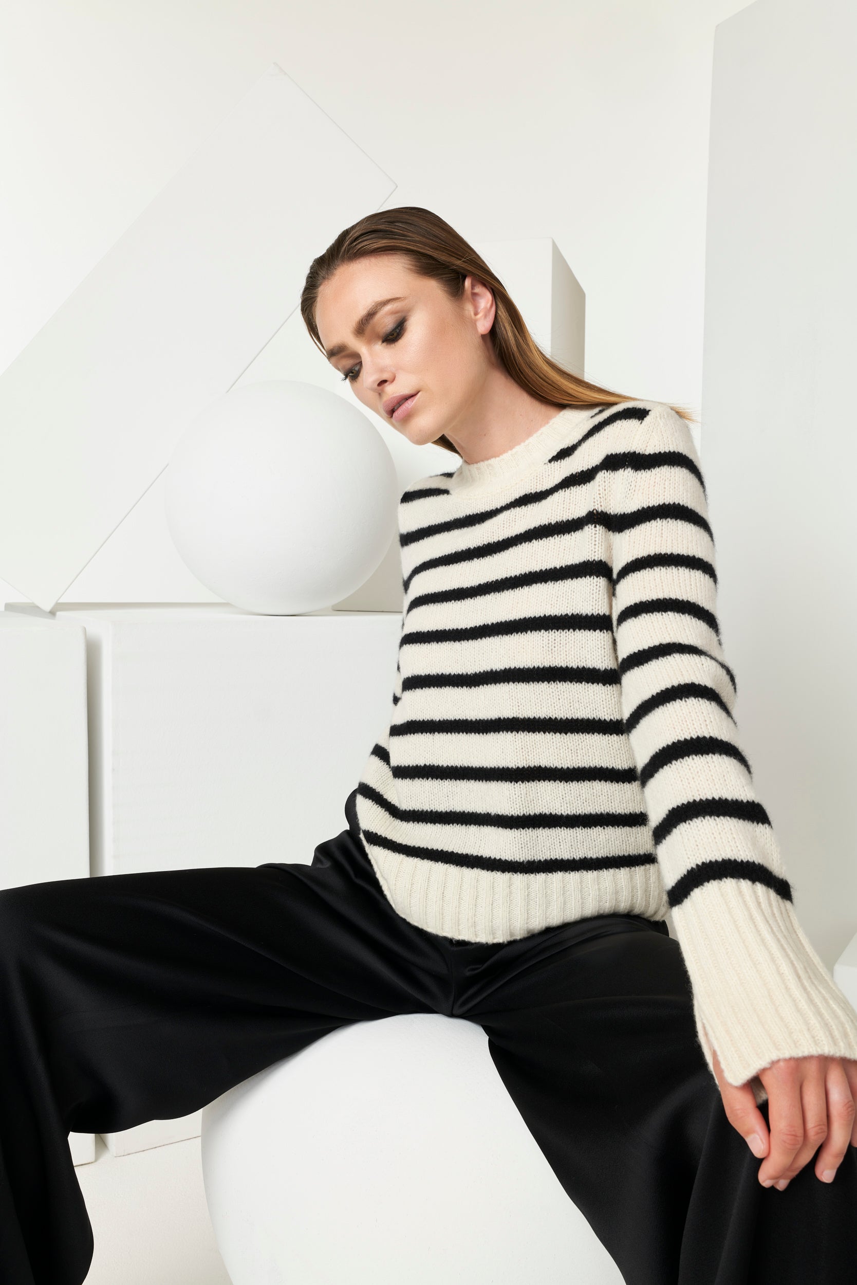 AGNES Pullover